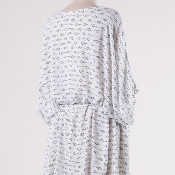 Larissa Pattern Cardigan - Picture 3 of 4